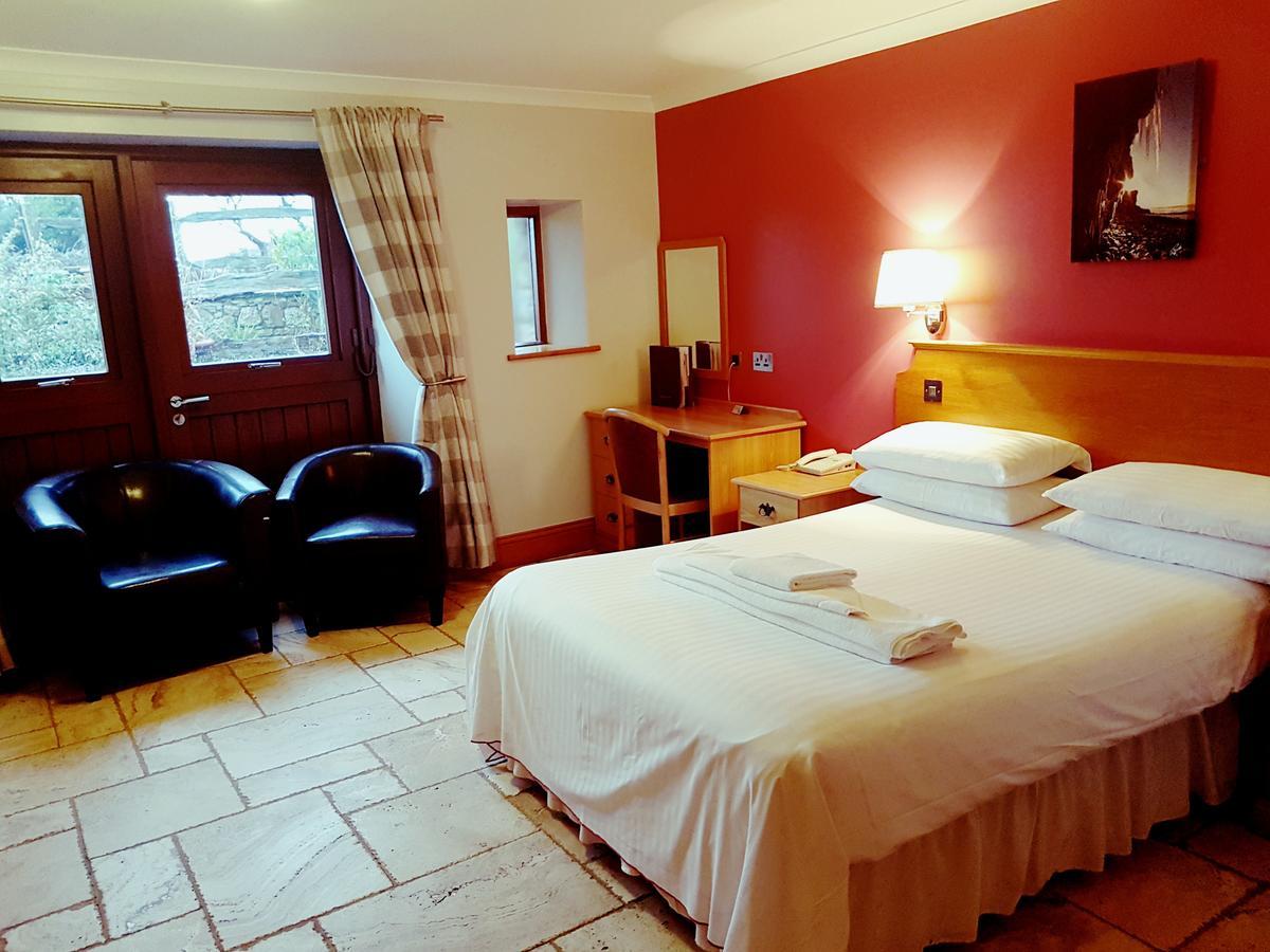 King'S Head Inn Llangennith Buitenkant foto